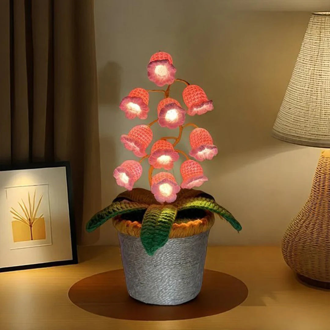 Lily Bloom™ – Floral Crochet Lamp