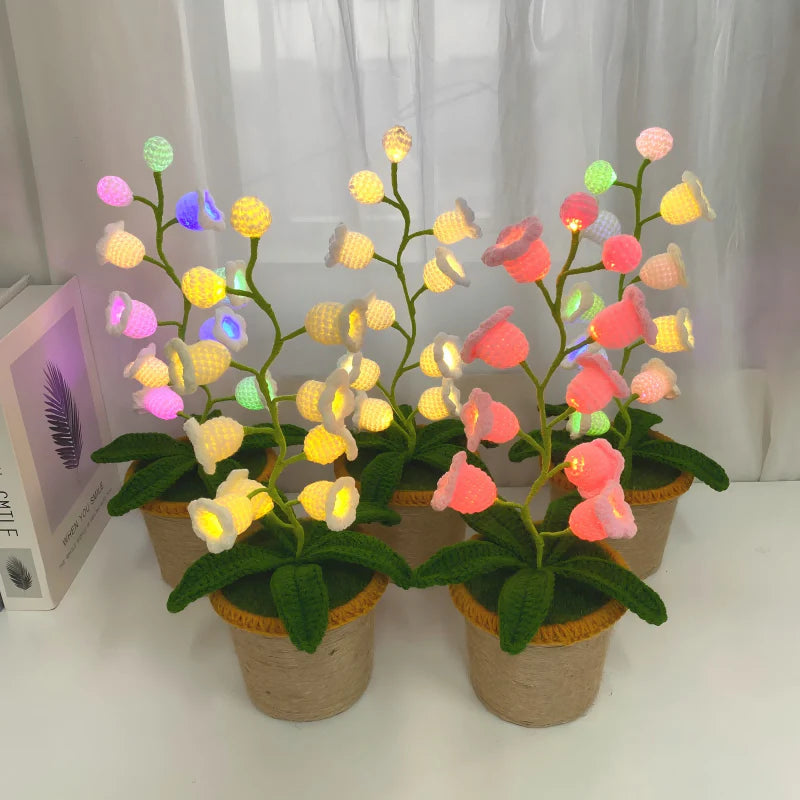 Lily Bloom™ – Floral Crochet Lamp